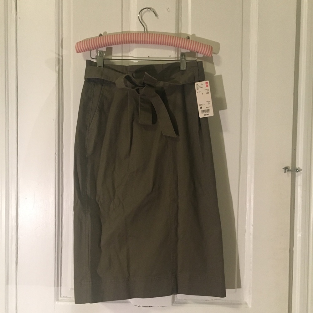 Knee length olive skirt